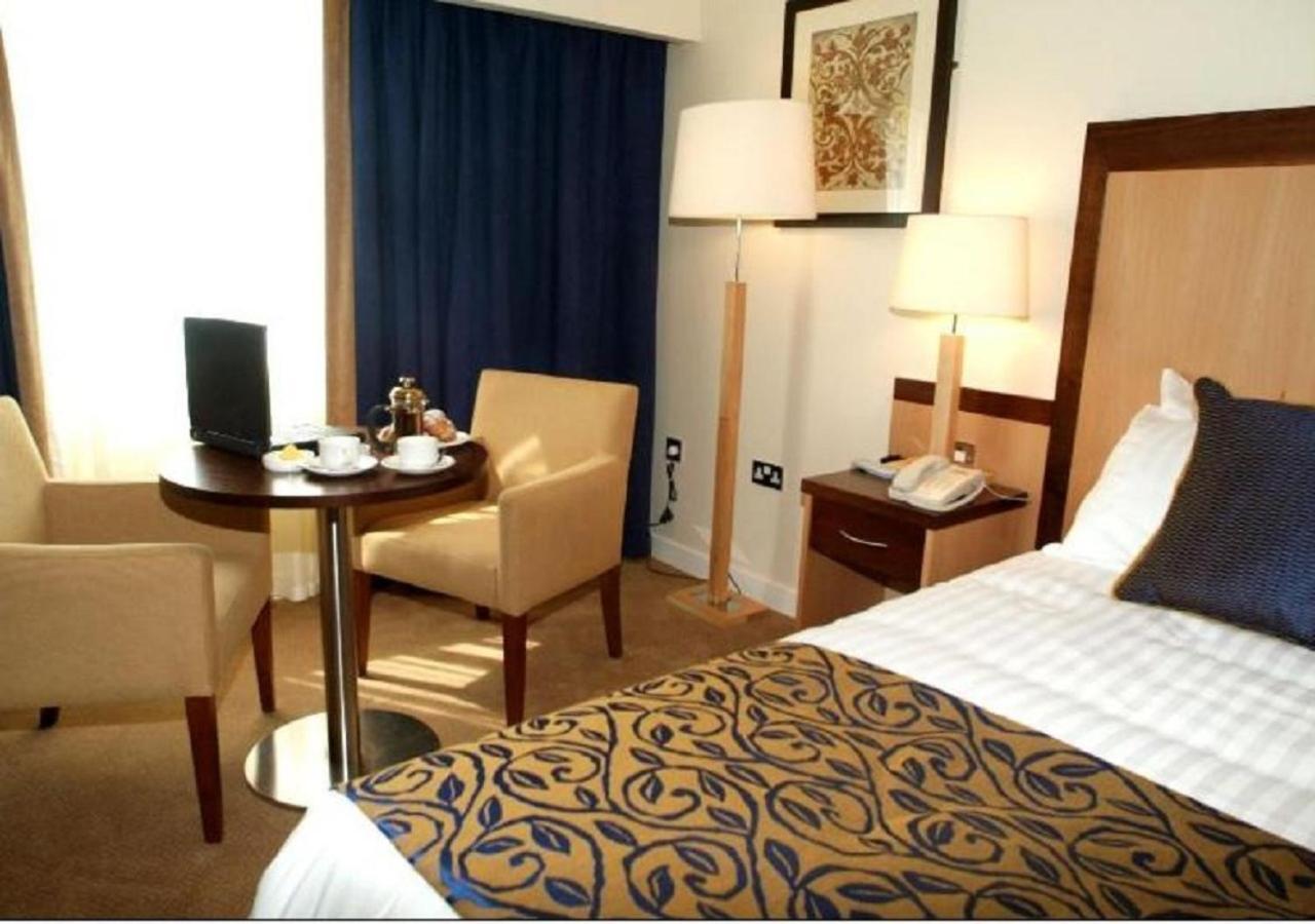 Headfort Arms 4*